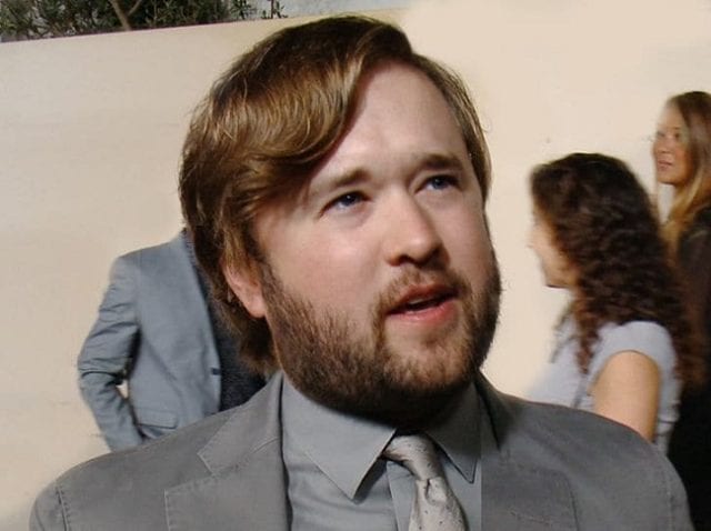 Haley Joel Osment syster, fru, höjd, vikt, bög, var är han nu?