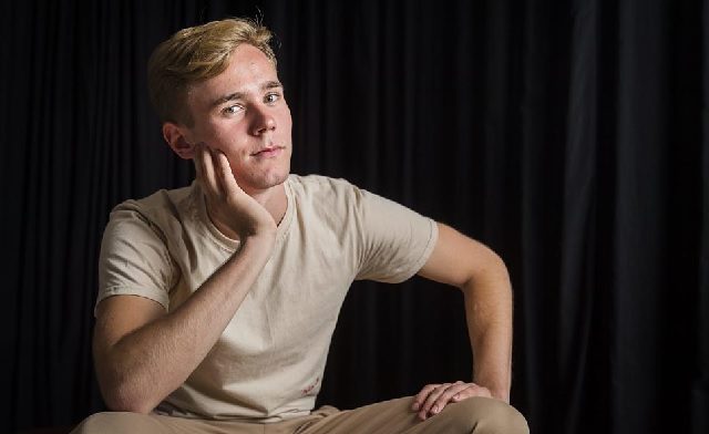 Tarjei Sandvik Moe - Biografía, Edad, Familia, Datos sobre el actor