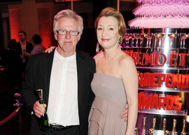 Lesley Manville Bio, Relación con Gary Oldman, Premios y nominaciones