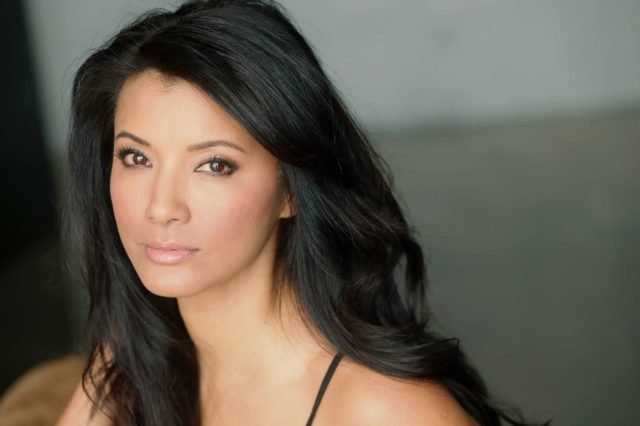 Valor neto de Kelly Hu, novio, Hunsband, Wiki, bio