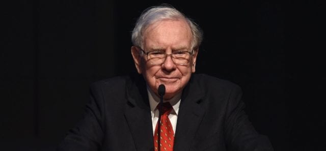 Warren Buffett netto værd, kone, børn, hus, biler, hvordan tjente han sine penge?