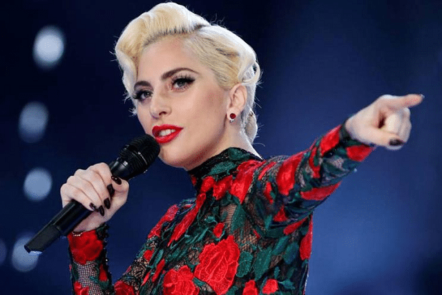 Lady Gaga's complete datinggeschiedenis - Wie heeft Lady Gaga gedateerd?