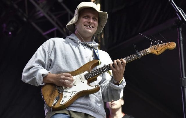 Mac Demarco - Bio, Prietena, Vârsta, Valoarea netă, Înălțimea, tata, sora