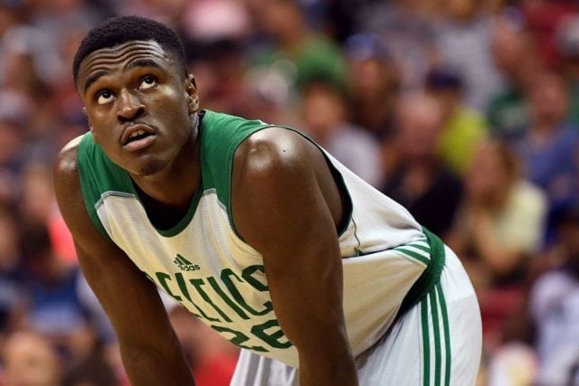 Jabari Bird คือใคร นี่คือทุกสิ่งที่คุณต้องรู้